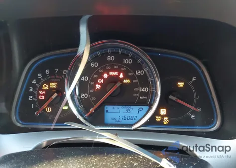 2013 Toyota Rav4 Limited z USA, uszkodzony, nr VIN 2T3YFREV1DW031267